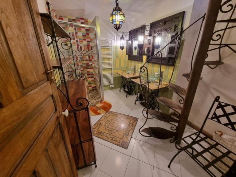 Mare-Monte Villa เอวิซา ภายนอก รูปภาพ